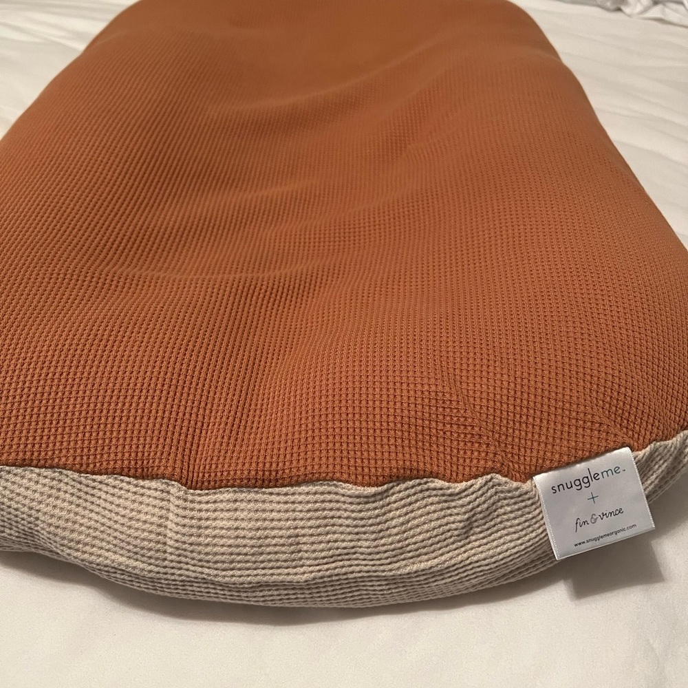 Snuggle Me Cover